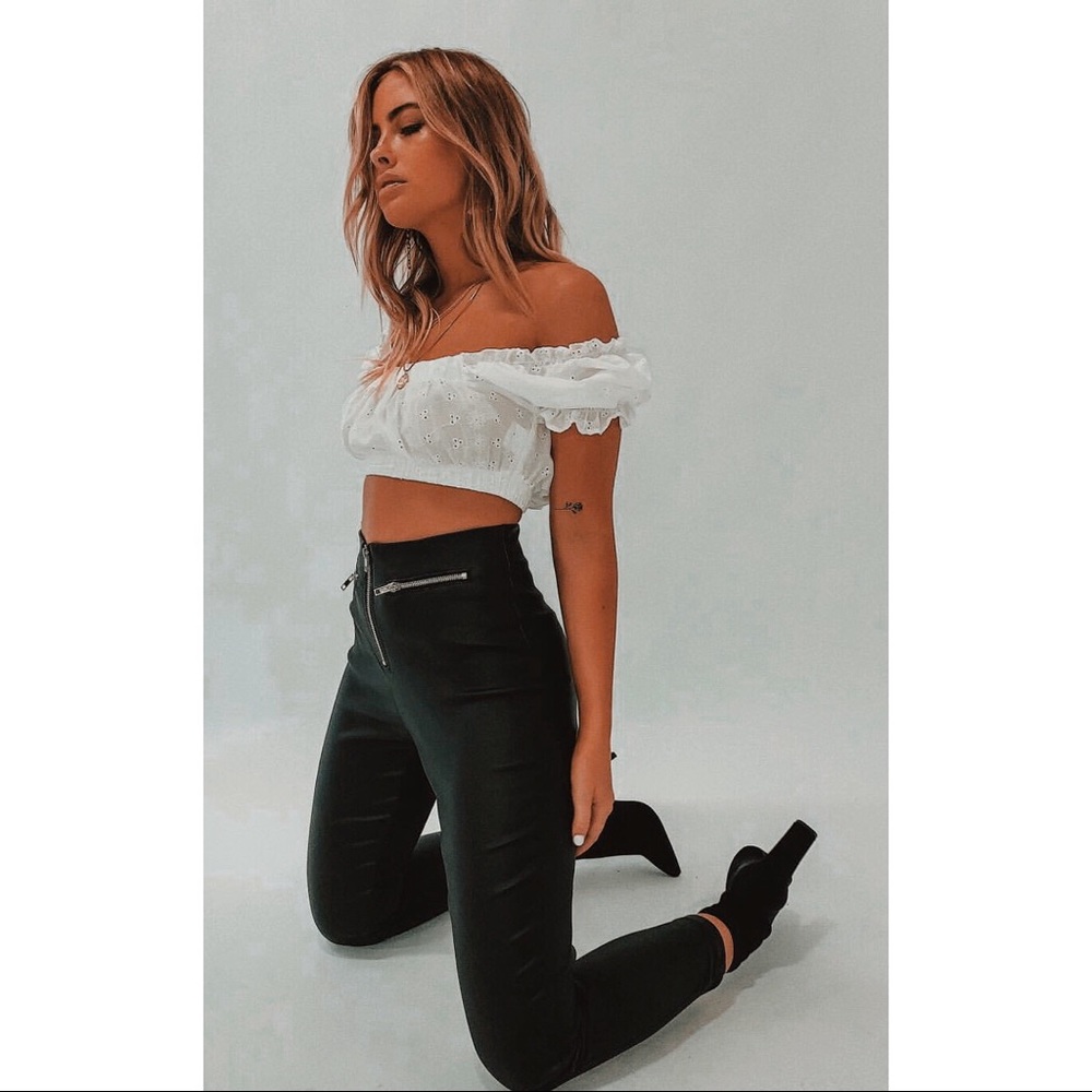 “Princess Polly” Sofia Crop Top - image 6